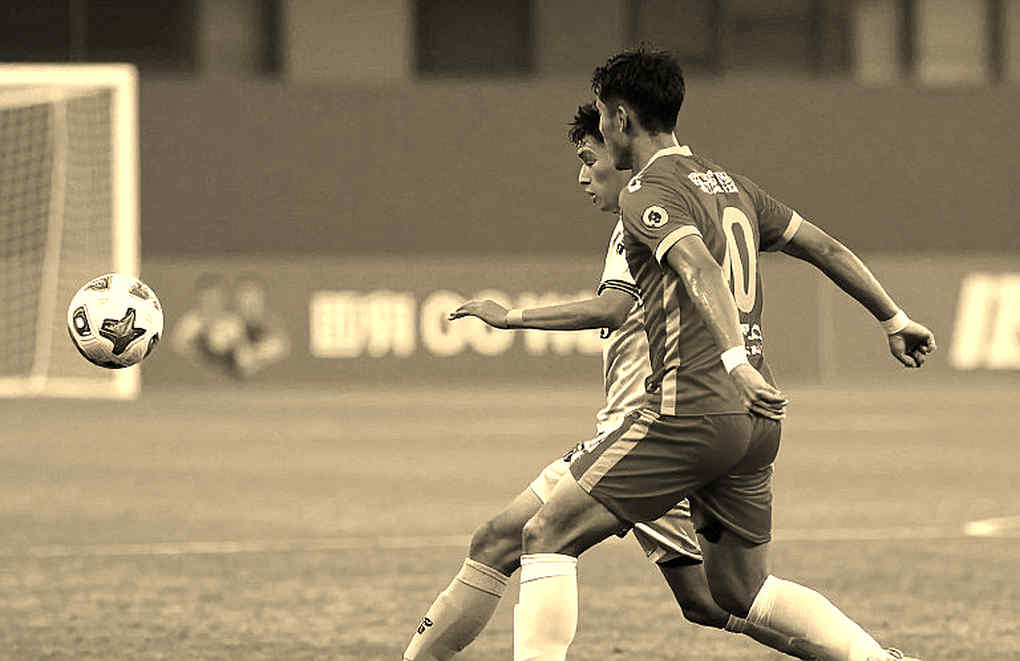 The Football of the Null Return: When Absence, Not the Scoreline, Tells the Story